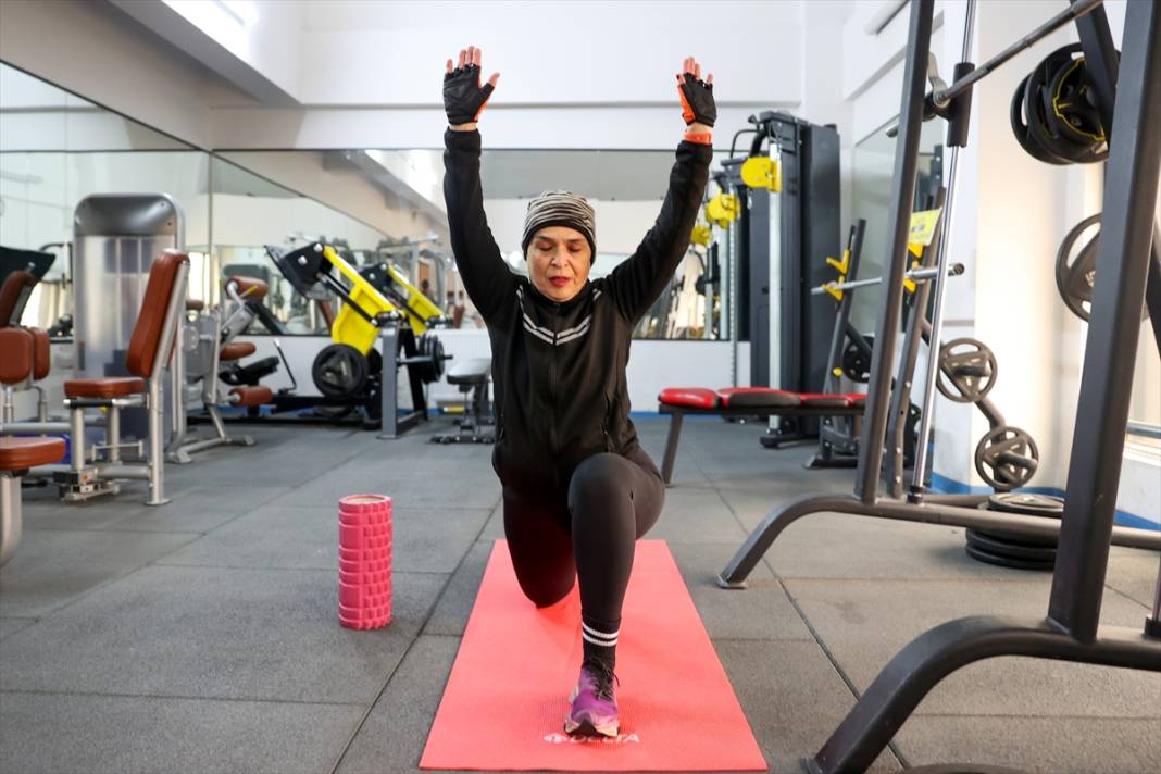 Yaşaması mucize olan öğretmen başarısıyla Konyalıların göğsünü kabartıyor 10